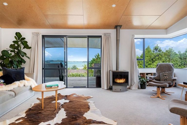 Photo of property in 36 Kiteone Road, Parua Bay, Whangarei, 0174