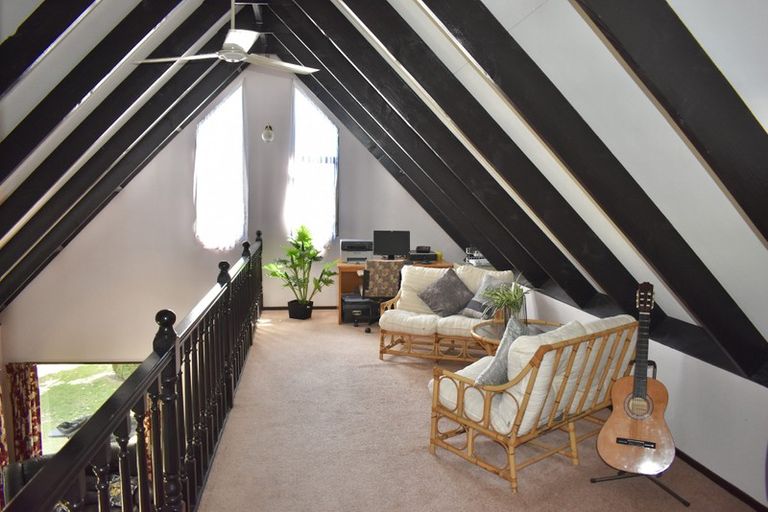 Photo of property in 56 Te Manuao Road, Otaki, 5512