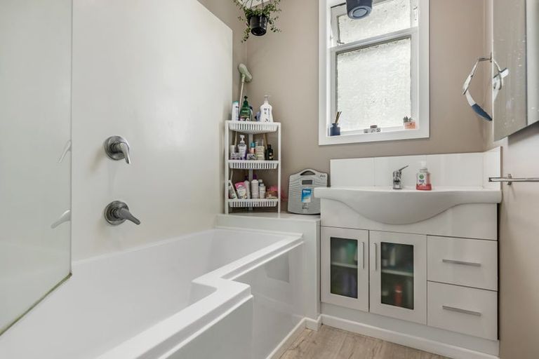 Photo of property in 27 Morvern Crescent, Tokoroa, 3420