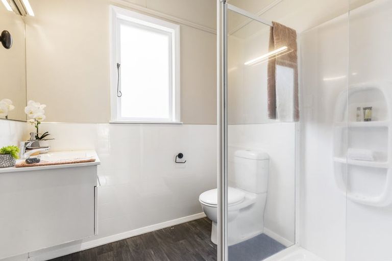 Photo of property in 17 Waikowhai Street, Ngaio, Wellington, 6035