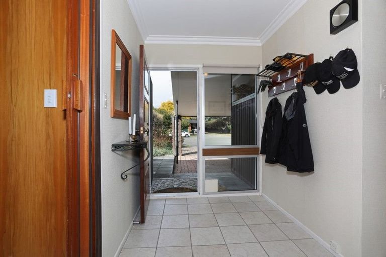 Photo of property in 10 Wallace Place, Hokowhitu, Palmerston North, 4410