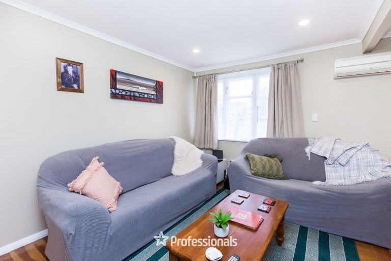 Photo of property in 73 Naenae Road, Naenae, Lower Hutt, 5011