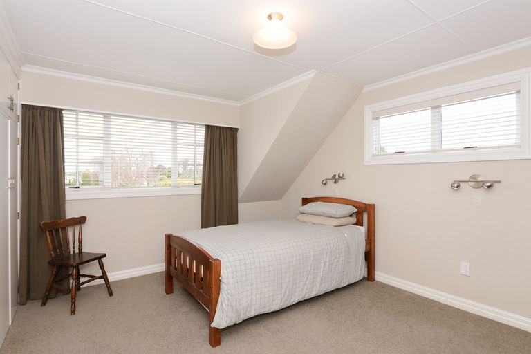 Photo of property in 45 Kentucky Way, Awapuni, Palmerston North, 4412