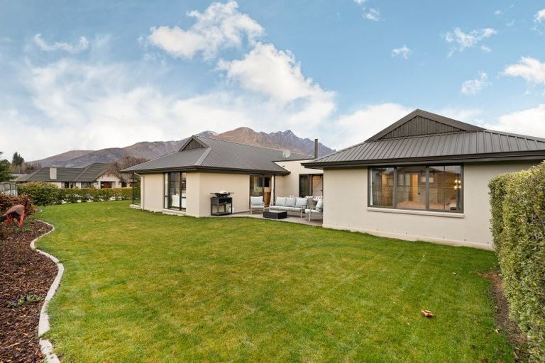Photo of property in 11 Portree Drive, Lower Shotover, Queenstown, 9371