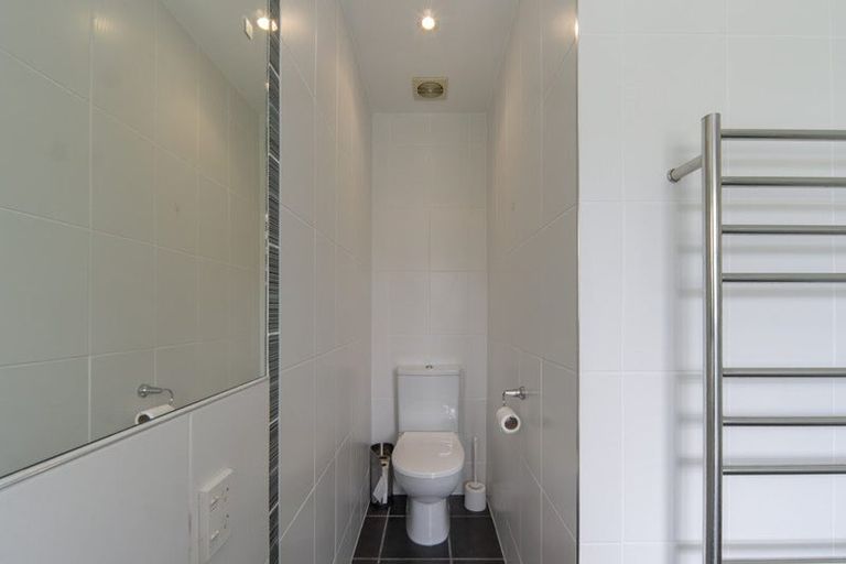 Photo of property in 10 Riverview Terrace, Fairfield, Hamilton, 3214