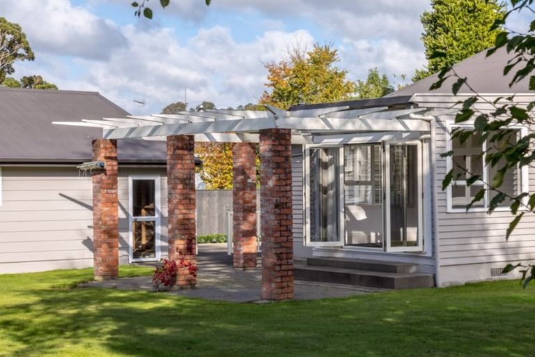 Photo of property in 7 Paterson Street, Pahiatua, 4910