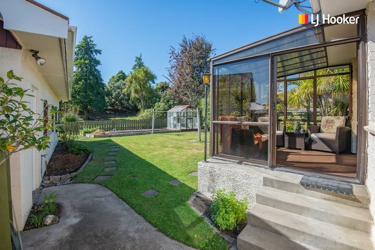 Photo of property in 21 Kinmont Crescent, Kinmont Park, Mosgiel, 9024