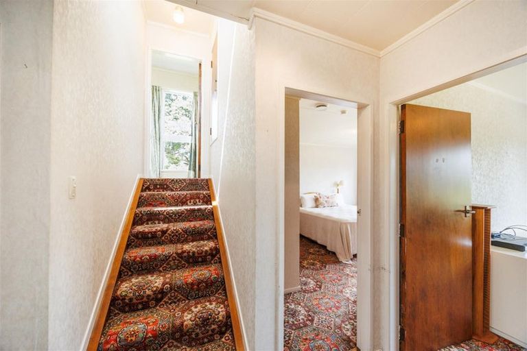 Photo of property in 37 Follett Street, Marton, 4710