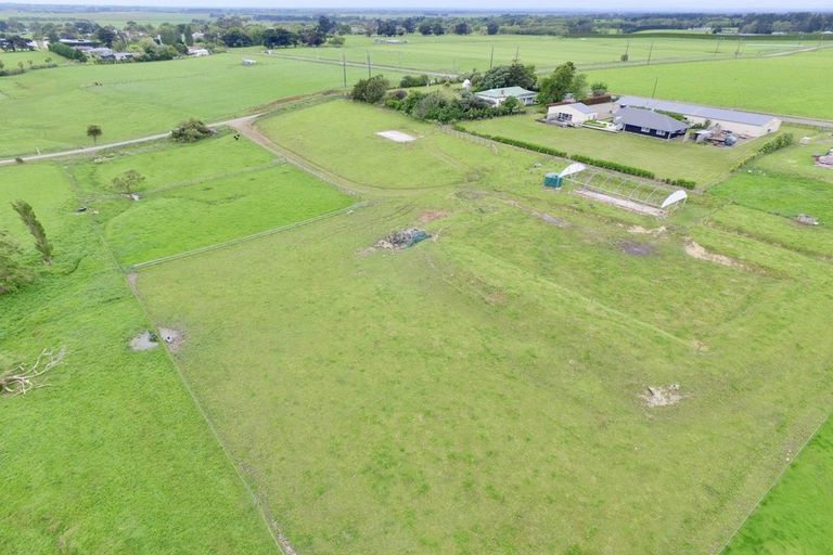 Photo of property in 98 Konini Street, Tokomaru, Palmerston North, 4474