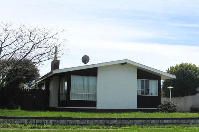 Photo of property in 4 Lynley Crescent, Blenheim, 7201