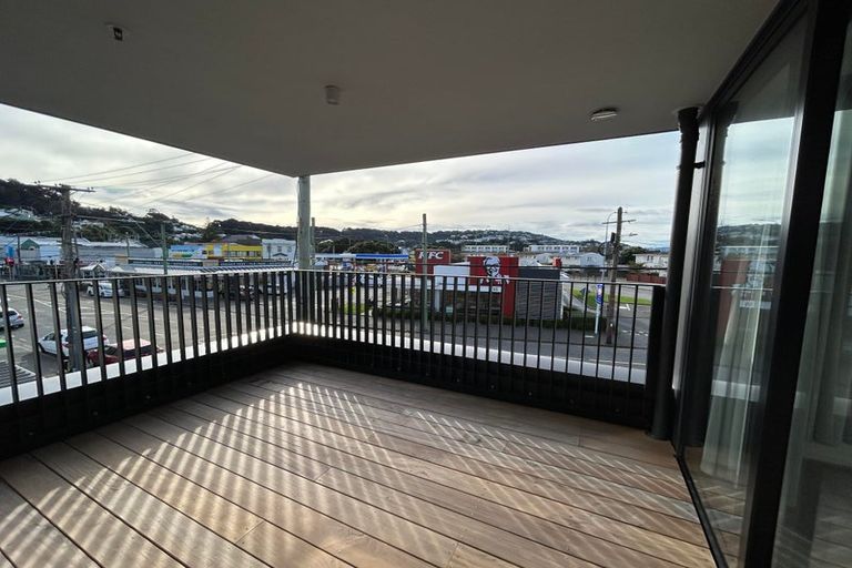 Photo of property in 201/2 Onepu Road, Kilbirnie, Wellington, 6022