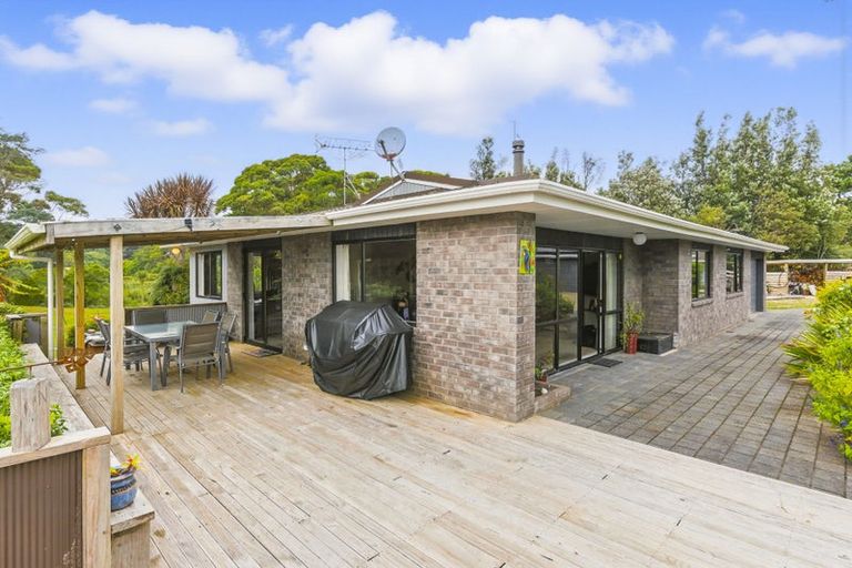 Photo of property in 168 Te Hapua Road, Te Horo, Otaki, 5581