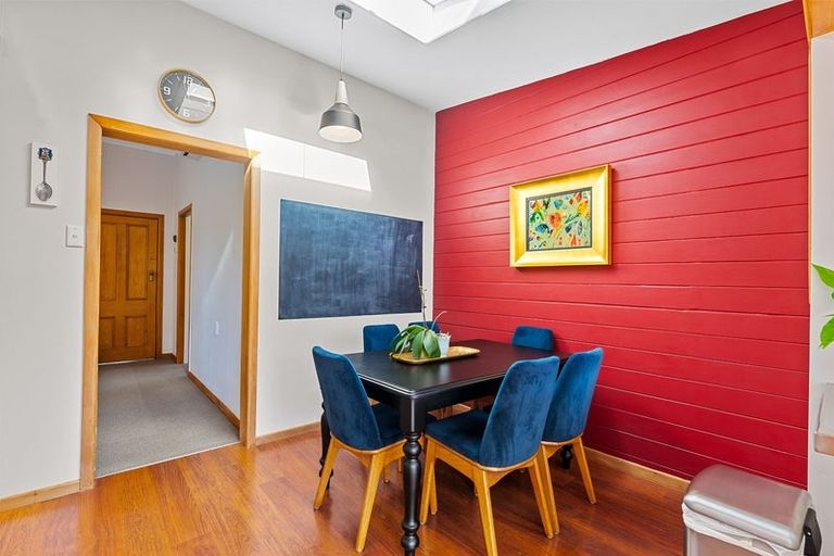 Photo of property in 14 Moore Street, Hillcrest, Auckland, 0627