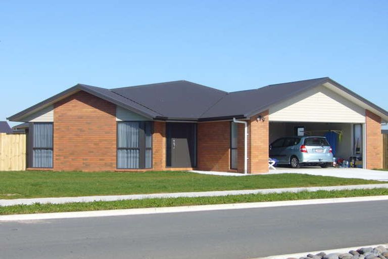 Photo of property in 15 Tulip Drive, Cambridge, 3434