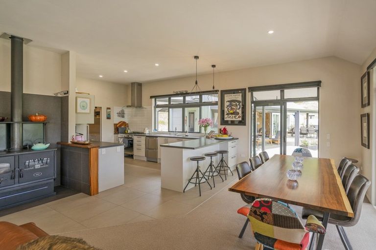 Photo of property in 93a Kaimarama Road, Kaimarama, Whitianga, 3591