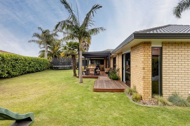 Photo of property in 22 Arabian Drive, Papamoa Beach, Papamoa, 3118