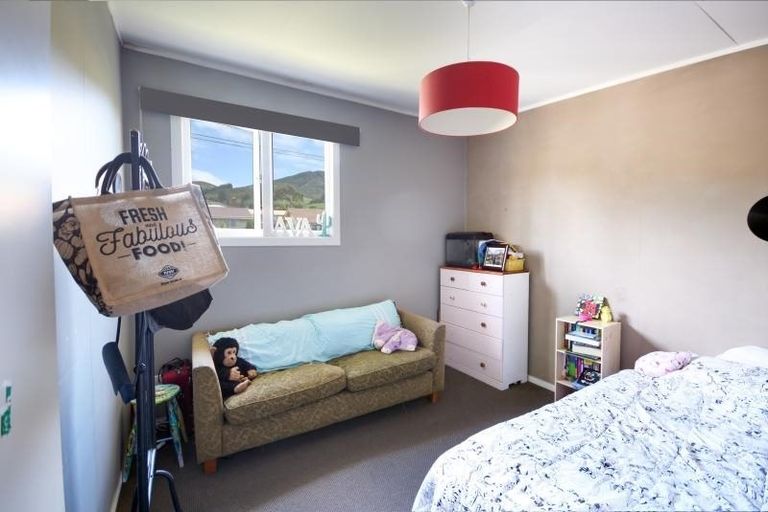 Photo of property in 10 Hall Road, Sawyers Bay, Port Chalmers, 9023