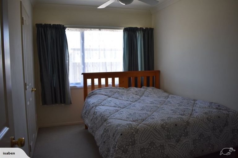 Photo of property in 8 Harvard Court, Melville, Hamilton, 3206