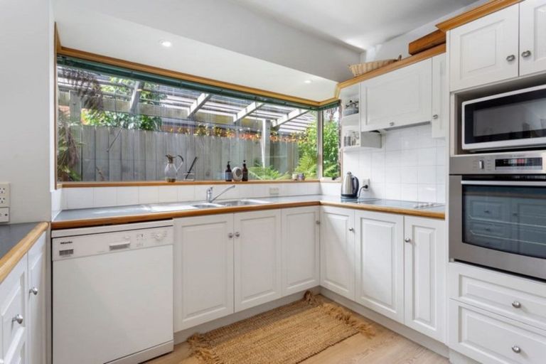 Photo of property in 66 Idris Road, Fendalton, Christchurch, 8052