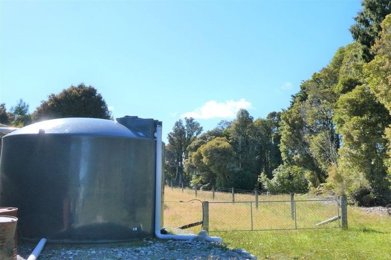 Photo of property in 196 Maori Creek Road, Marsden, Greymouth, 7872