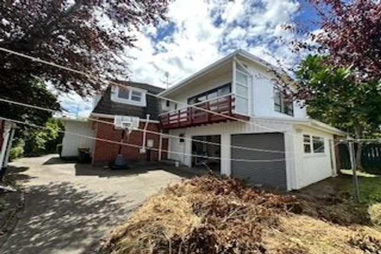 Photo of property in 118 Waterloo Road, Hutt Central, Lower Hutt, 5010