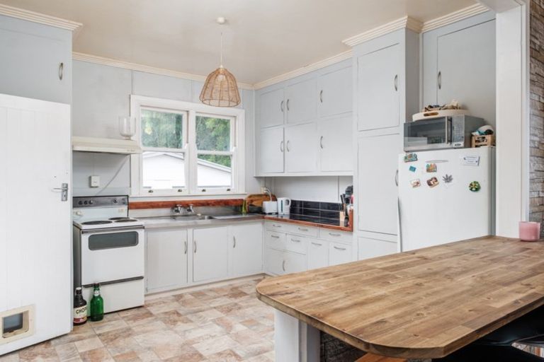 Photo of property in 625 Childers Road, Elgin, Gisborne, 4010