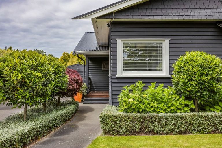 Photo of property in 130 Idris Road, Strowan, Christchurch, 8052