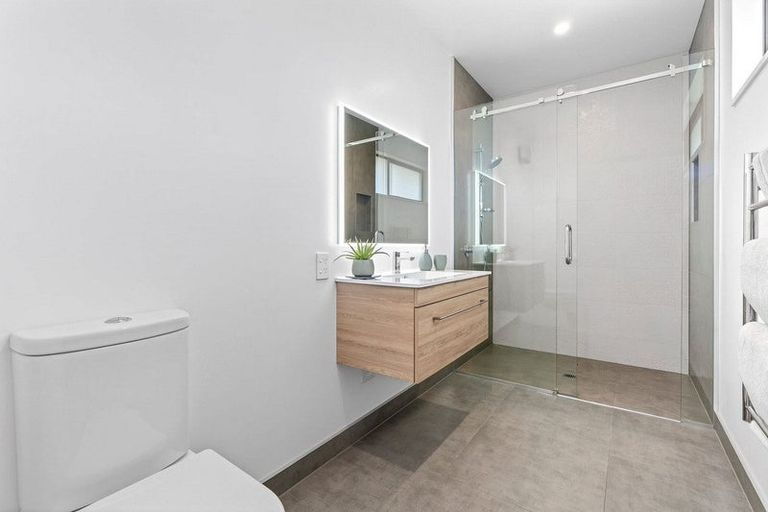 Photo of property in 4 Rua Street, Albert Town, Wanaka, 9305