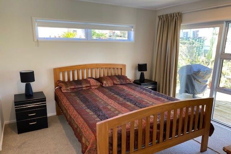 Photo of property in 14 Sale Street, Cockle Bay, Auckland, 2014