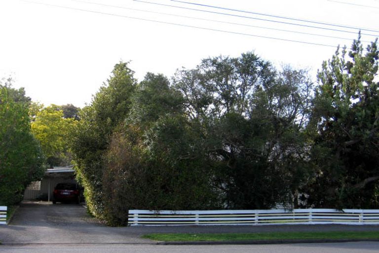 Photo of property in 28 Oxford Street, Lansdowne, Masterton, 5810