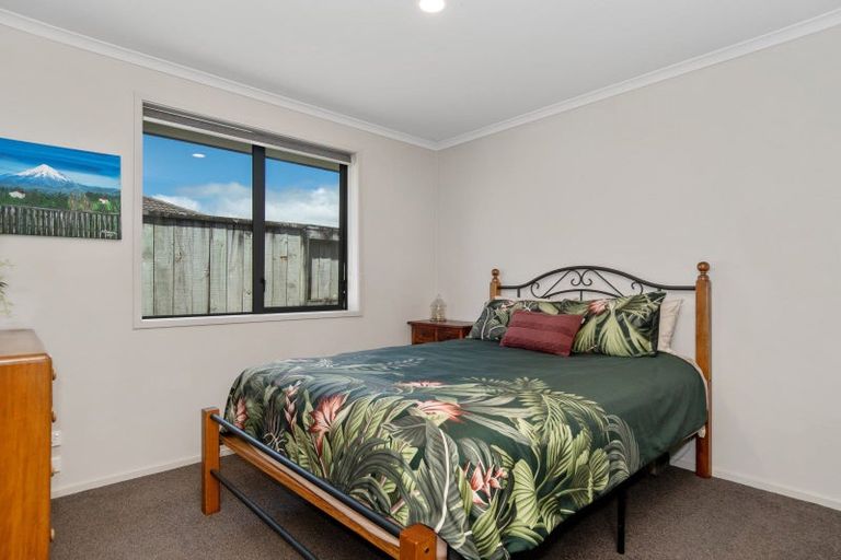 Photo of property in 1 Kakapo Place, Pyes Pa, Tauranga, 3112