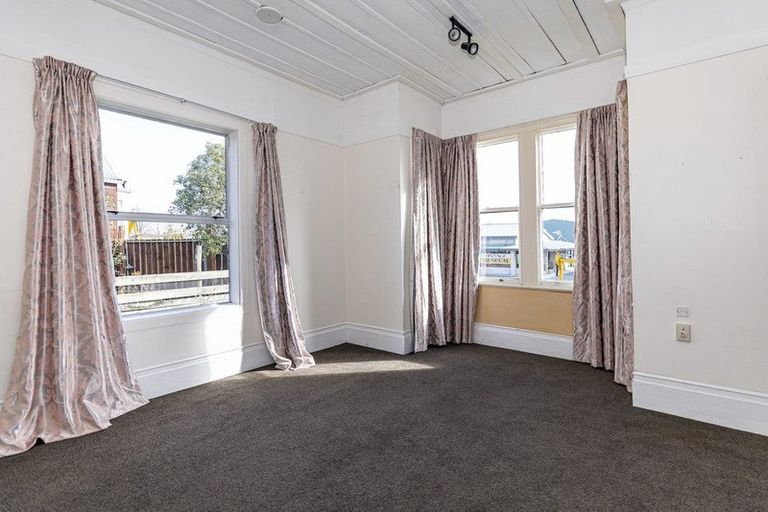 Photo of property in 175 Talbot Street, Geraldine, 7930