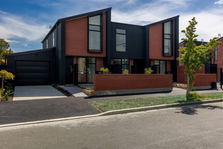 Photo of property in 81b Browns Road, St Albans, Christchurch, 8014