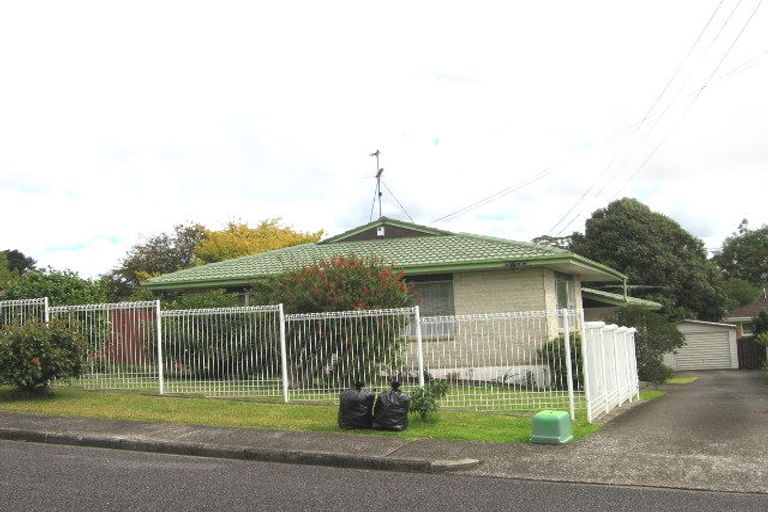 Photo of property in 1/25 Lochinver Road, Papatoetoe, Auckland, 2025