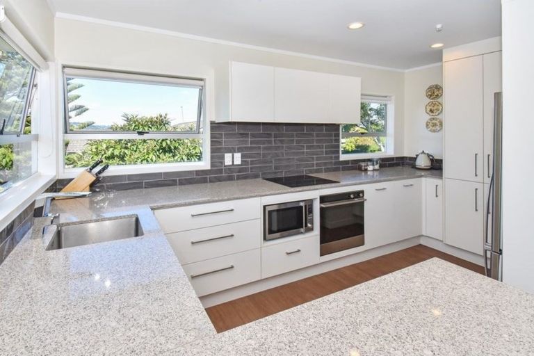 Photo of property in 77 Opaheke Road, Opaheke, Papakura, 2113