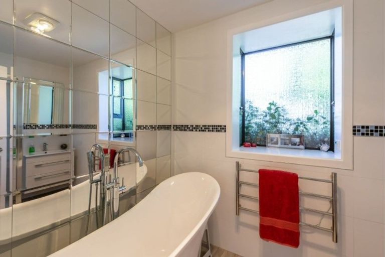 Photo of property in 17 John Street, Rolleston, 7614