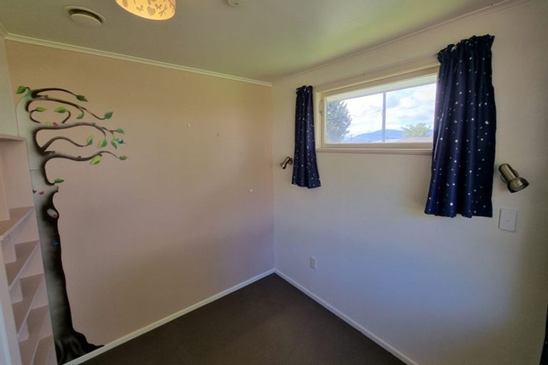 Photo of property in 37 Park Road, Western Heights, Rotorua, 3015