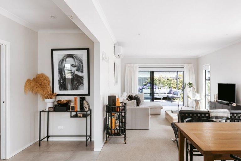 Photo of property in 1 Coolgardie Close, Papamoa, 3118