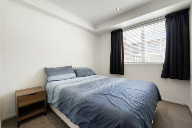 Photo of property in Algarve Apartments, 211/332 Maunganui Road, Mount Maunganui, 3116