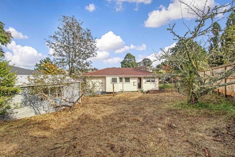 Photo of property in 46 Glenbervie Crescent, Massey, Auckland, 0614