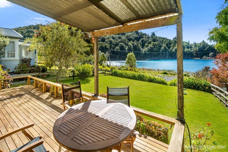 Photo of property in 115 State Highway 30, Lake Rotoma, Rotorua, 3074