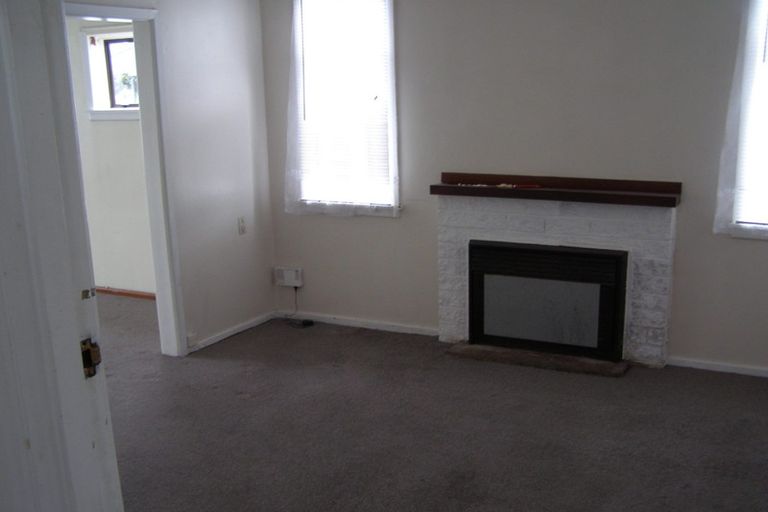 Photo of property in 19 Lee Road, Taradale, Napier, 4112