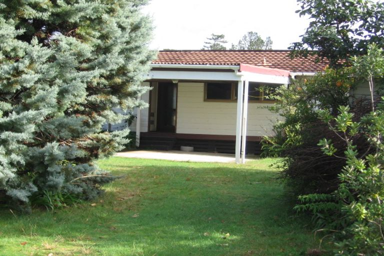 Photo of property in 19 Winderton Way, Pauanui, Hikuai, 3579