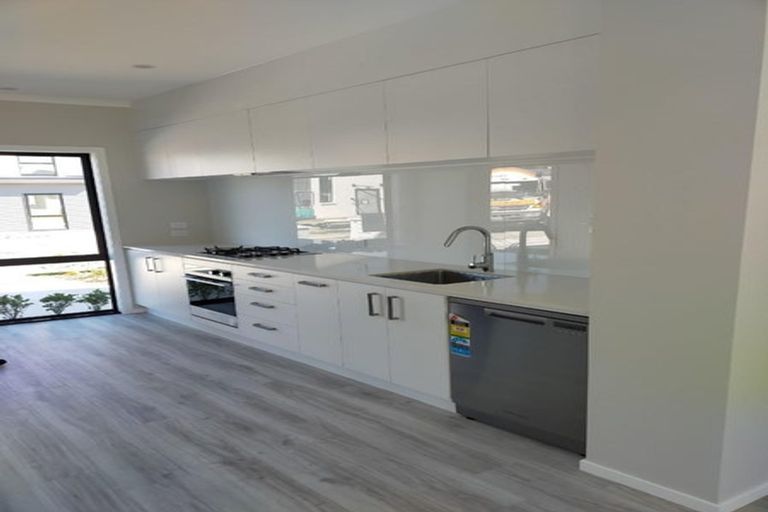 Photo of property in 3 Kindergarten Lane, Wallaceville, Upper Hutt, 5018