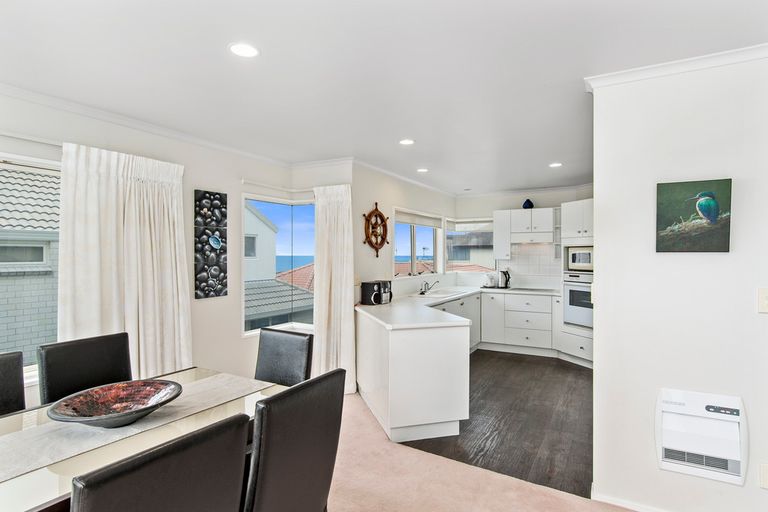 Photo of property in 437b Oceanbeach Road, Mount Maunganui, 3116