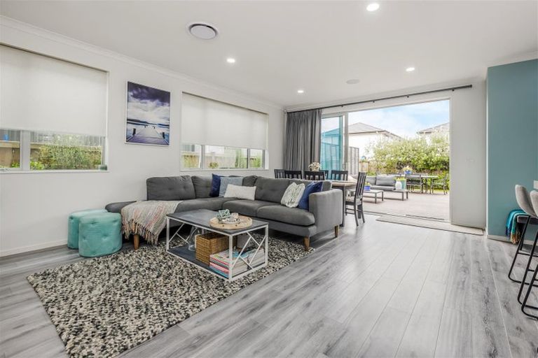 Photo of property in 23 Nightingale Road, Flat Bush, Auckland, 2019