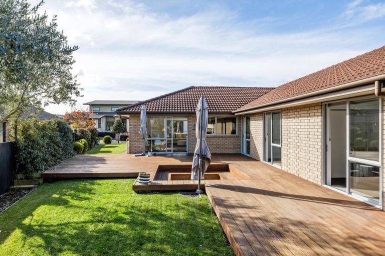 Photo of property in 5 Compton Grove, Huntington, Hamilton, 3210