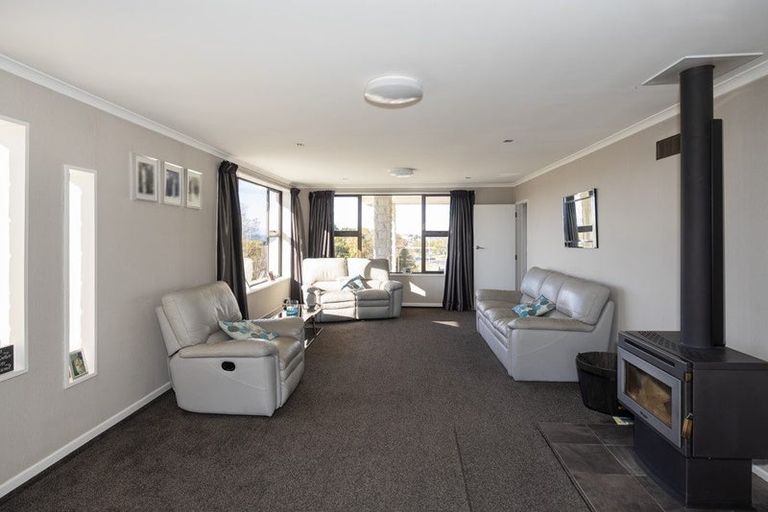 Photo of property in 2 Solway Street, Holmes Hill, Oamaru, 9401