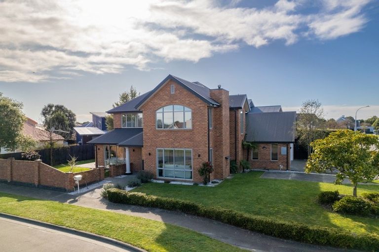 Photo of property in 2 Wedmore Close, Burwood, Christchurch, 8083