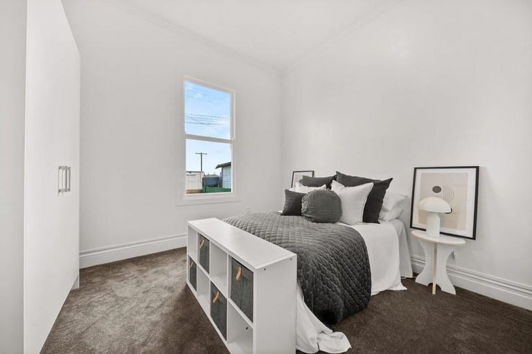 Photo of property in 1 Mckenna Street, Masterton, 5810